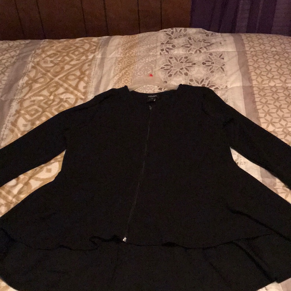 Black High-Low casual top